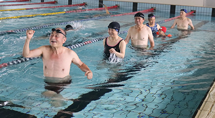 シニアの方にも大人気! スイムコース
